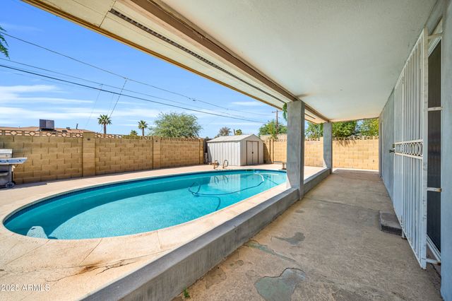 3221 W SELLS Drive, Phoenix, AZ 85017