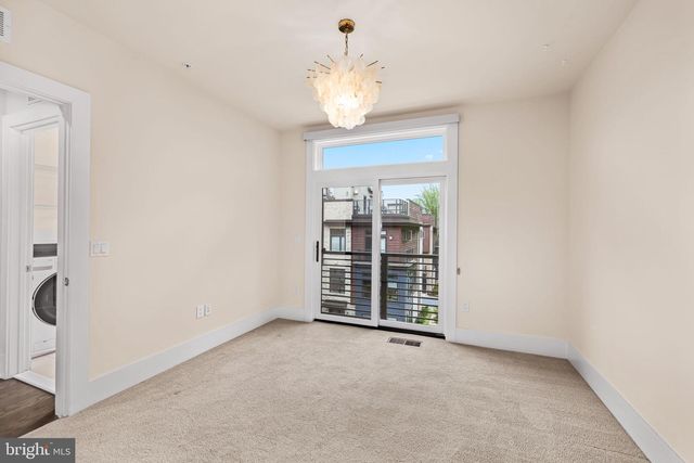 142 WINSOME CIR, Bethesda, MD 20814