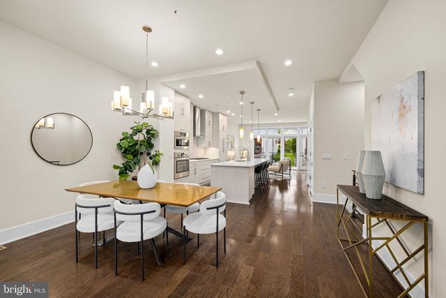 142 WINSOME CIR, Bethesda, MD 20814