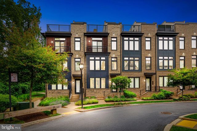 142 WINSOME CIR, Bethesda, MD 20814