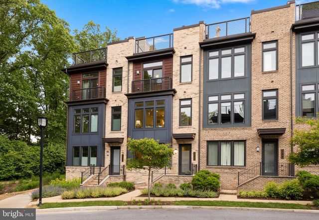 142 WINSOME CIR, Bethesda, MD 20814