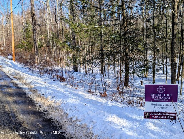 48 Ridge Road, Shokan, NY 12481