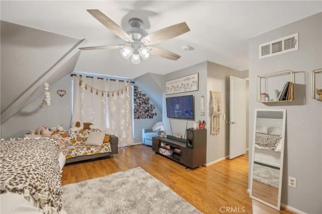 27104 Rio Prado Drive, Valencia, CA 91354