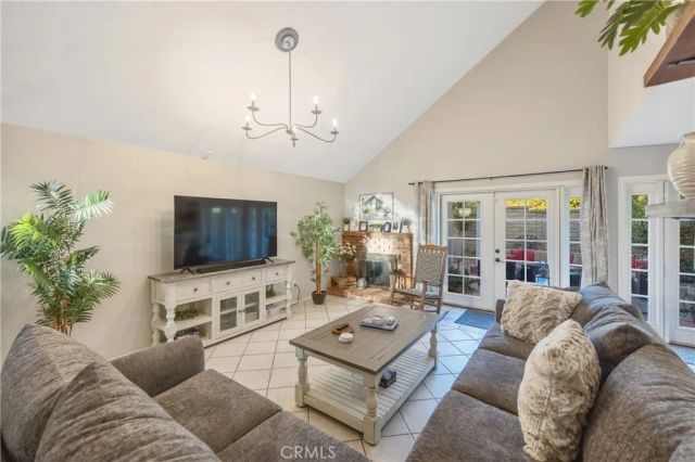 27104 Rio Prado Drive, Valencia, CA 91354