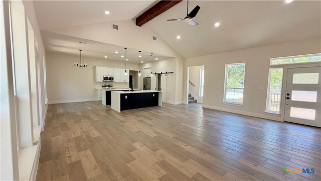 7008 Circle Oak Drive, Bulverde, TX 78163