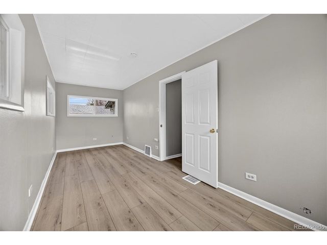 705 Perry St, Denver, CO 80204