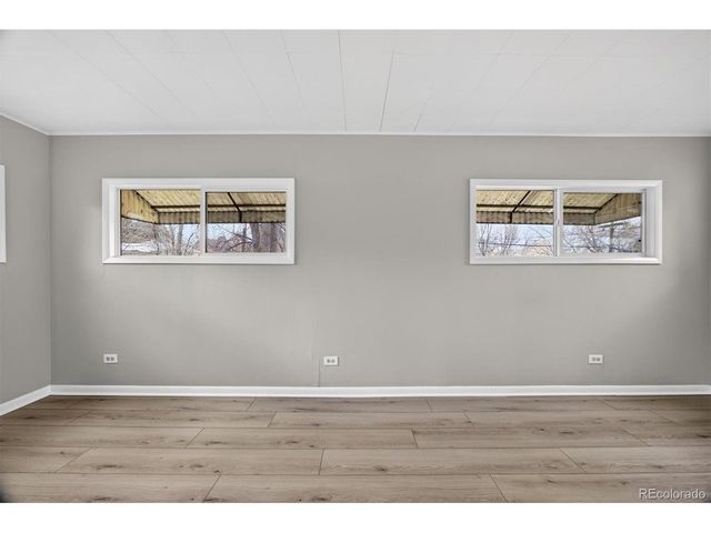 705 Perry St, Denver, CO 80204