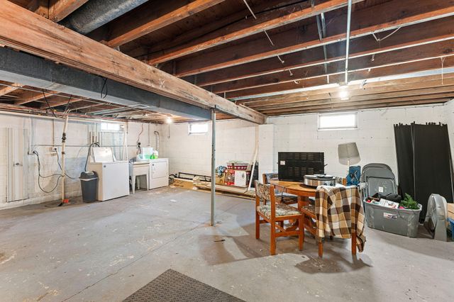 2334 Venus Street, Portage, IN 46368