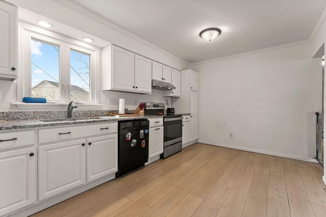 2334 Venus Street, Portage, IN 46368