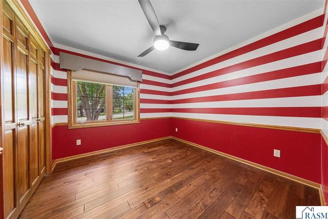 15 Caroletta Court, Mankato, MN 56001