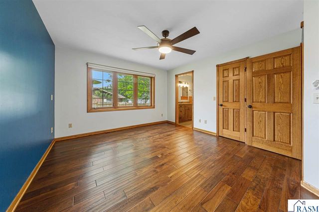 15 Caroletta Court, Mankato, MN 56001