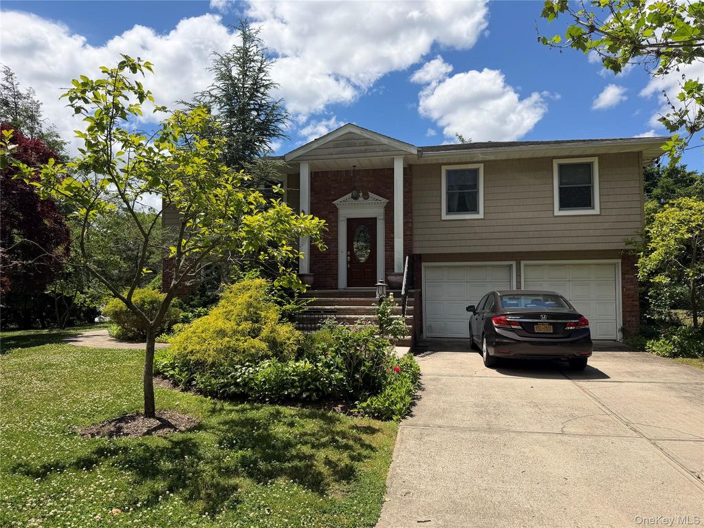 35 Mitchell Avenue, East Northport, NY 11731