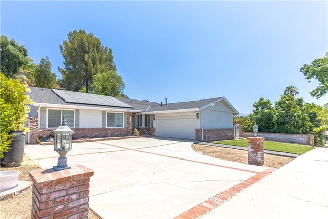 22201 Barbacoa, Saugus, CA 91350