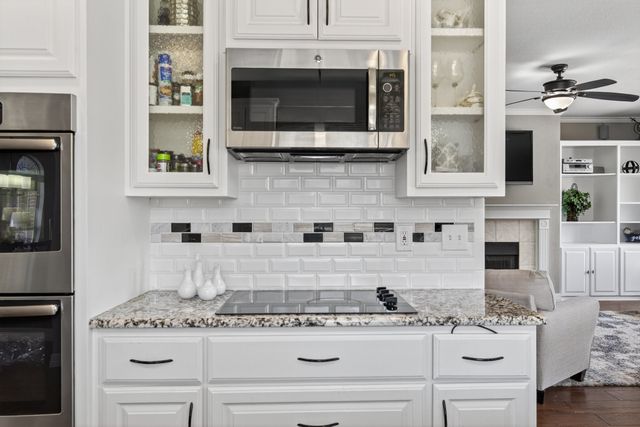 709 Summit Ridge, Lewisville, TX 75077