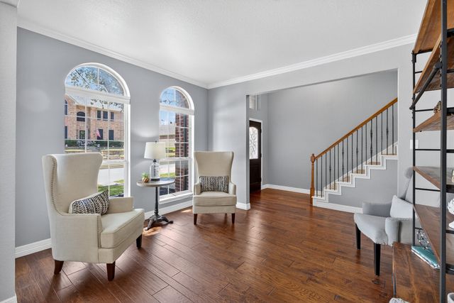 709 Summit Ridge, Lewisville, TX 75077