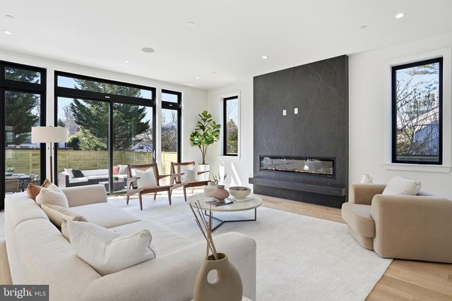 4506 WESTBROOK LN, Kensington, MD 20895