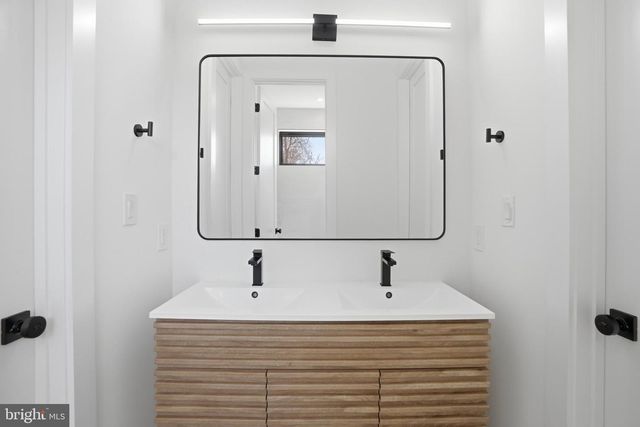 4506 WESTBROOK LN, Kensington, MD 20895