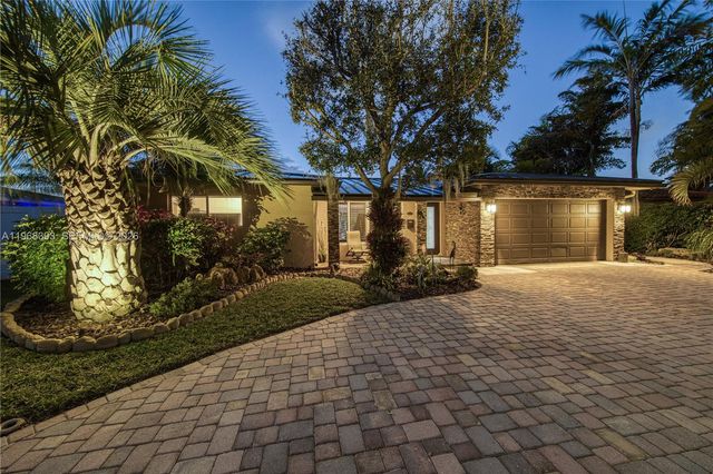 291 SE 5th Ter, Pompano Beach, FL 33060