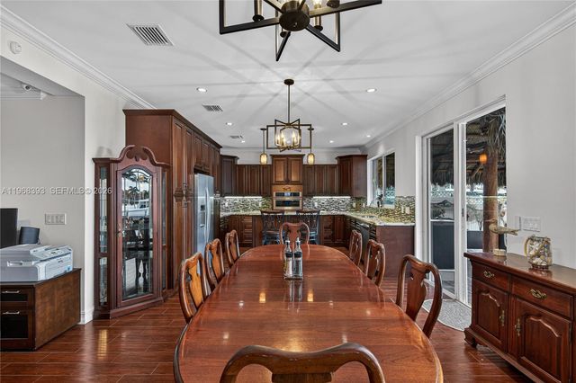 291 SE 5th Ter, Pompano Beach, FL 33060