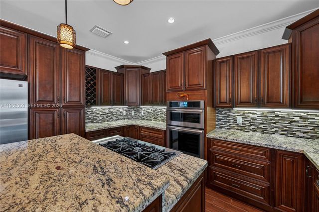 291 SE 5th Ter, Pompano Beach, FL 33060