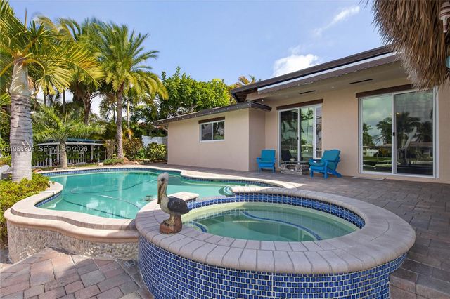 291 SE 5th Ter, Pompano Beach, FL 33060