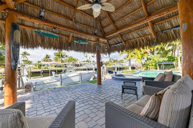 291 SE 5th Ter, Pompano Beach, FL 33060