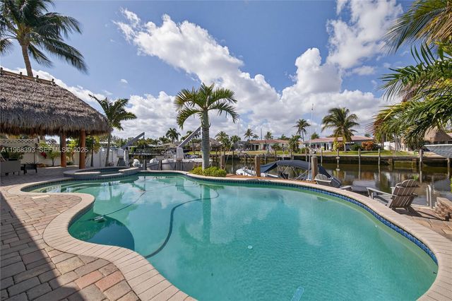 291 SE 5th Ter, Pompano Beach, FL 33060