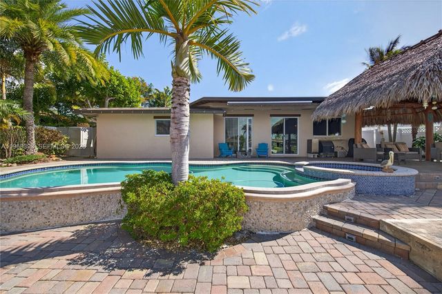 291 SE 5th Ter, Pompano Beach, FL 33060