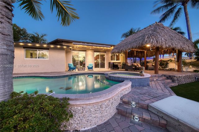 291 SE 5th Ter, Pompano Beach, FL 33060