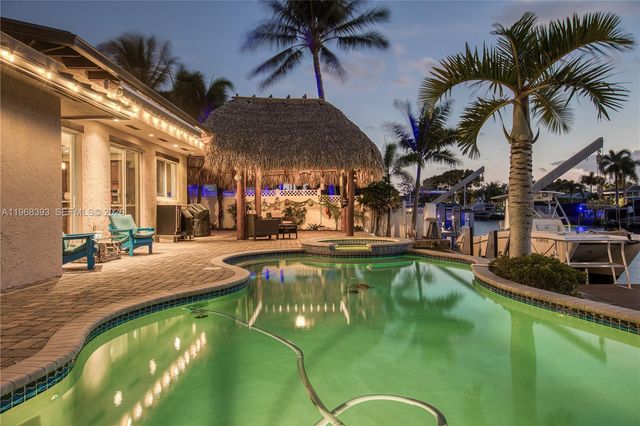 291 SE 5th Ter, Pompano Beach, FL 33060