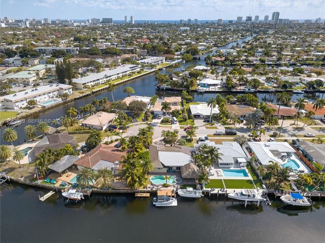 291 SE 5th Ter, Pompano Beach, FL 33060