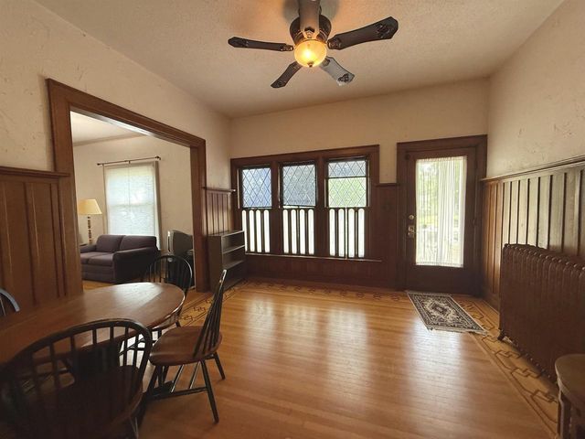 195 E PARK AVENUE, Berlin, WI 54923