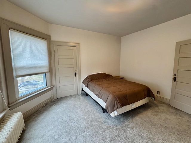 195 E PARK AVENUE, Berlin, WI 54923