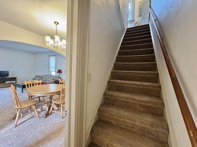 195 E PARK AVENUE, Berlin, WI 54923