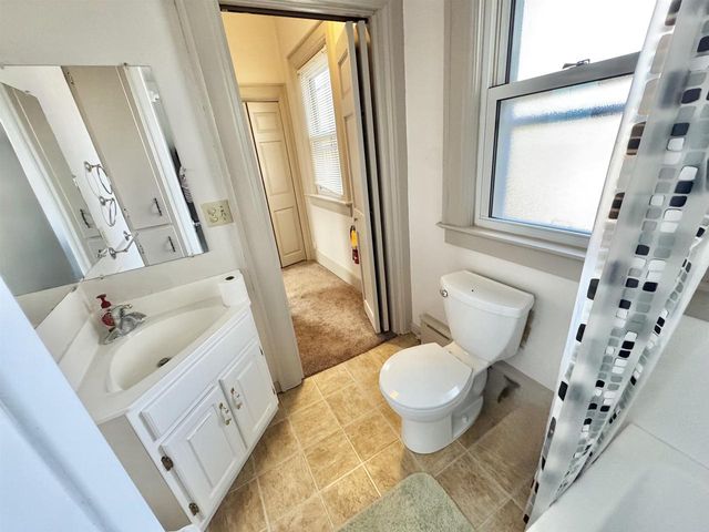 195 E PARK AVENUE, Berlin, WI 54923