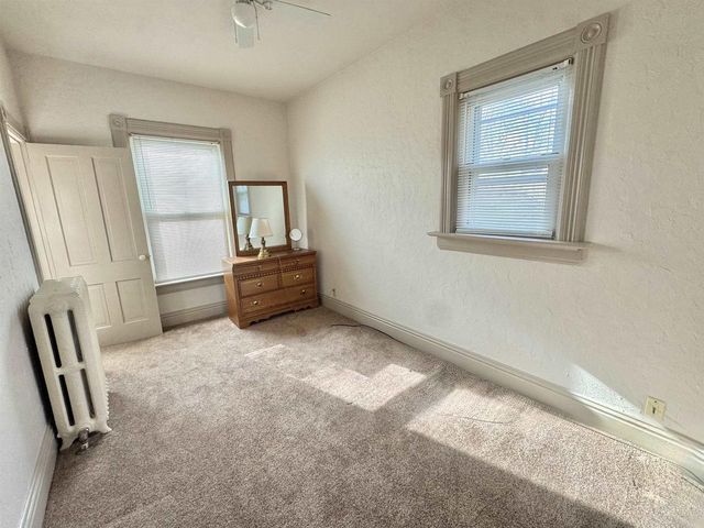 195 E PARK AVENUE, Berlin, WI 54923