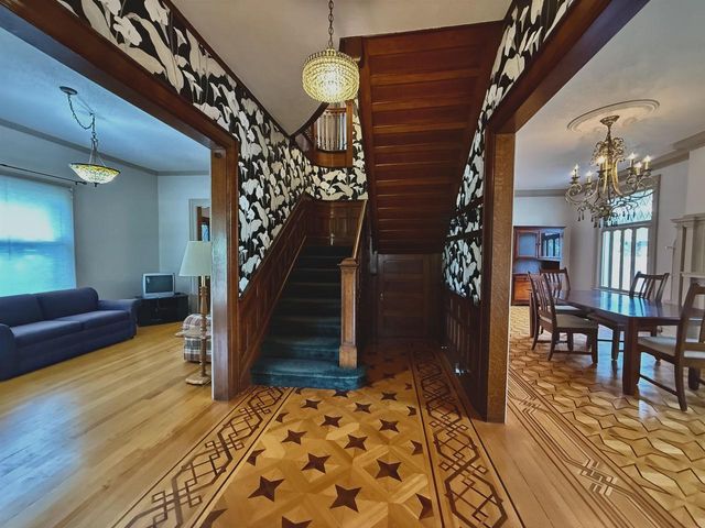 195 E PARK AVENUE, Berlin, WI 54923