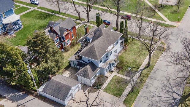 195 E PARK AVENUE, Berlin, WI 54923