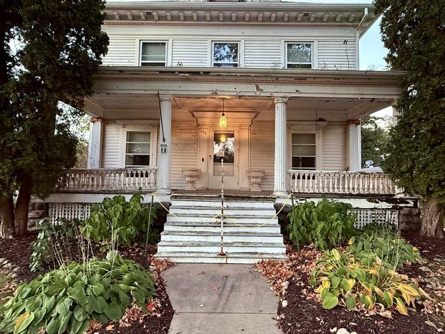 195 E PARK AVENUE, Berlin, WI 54923