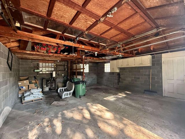 195 E PARK AVENUE, Berlin, WI 54923