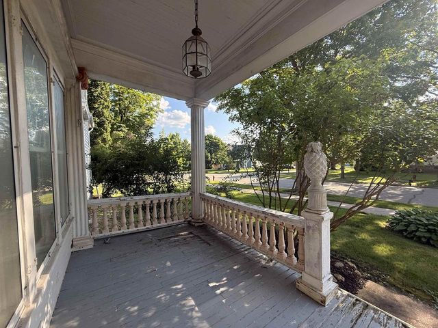 195 E PARK AVENUE, Berlin, WI 54923