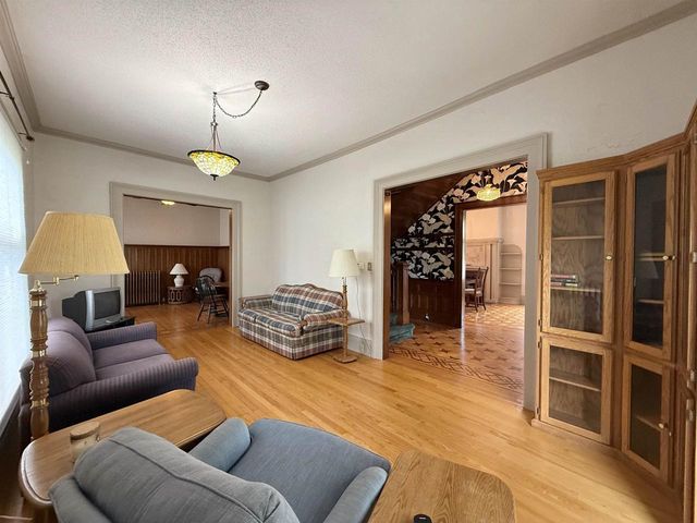 195 E PARK AVENUE, Berlin, WI 54923