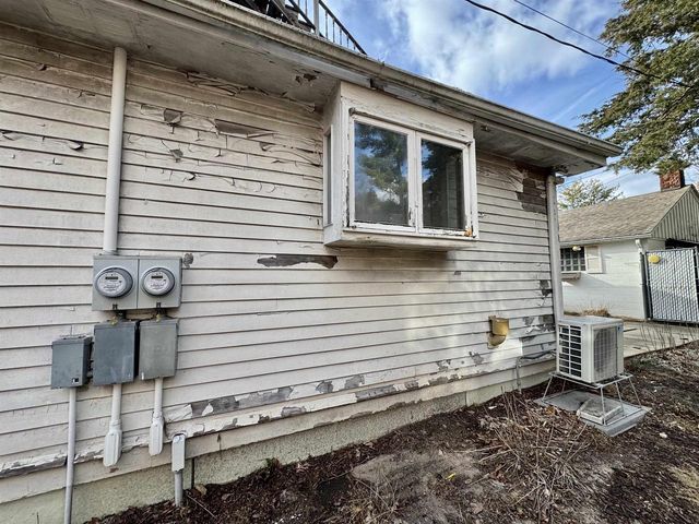 195 E PARK AVENUE, Berlin, WI 54923