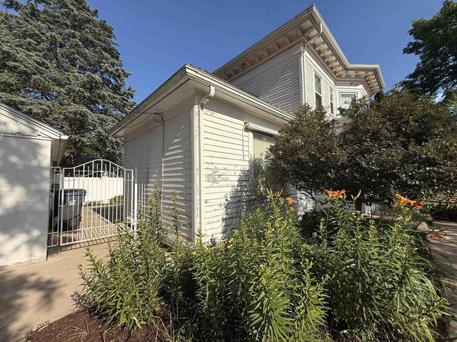 195 E PARK AVENUE, Berlin, WI 54923