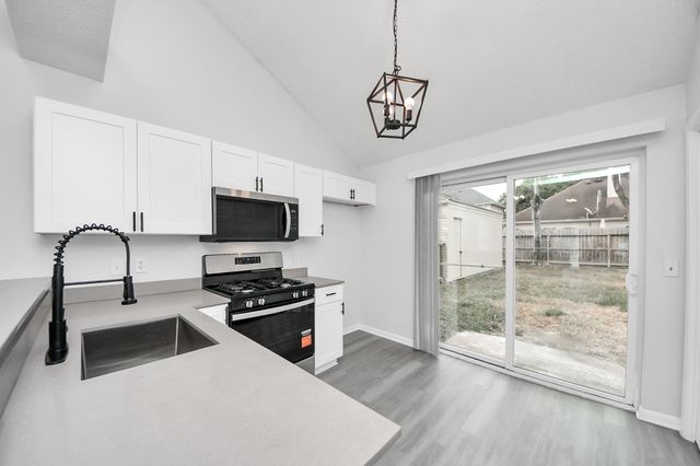 5546 Santrey Drive, Houston, TX 77084