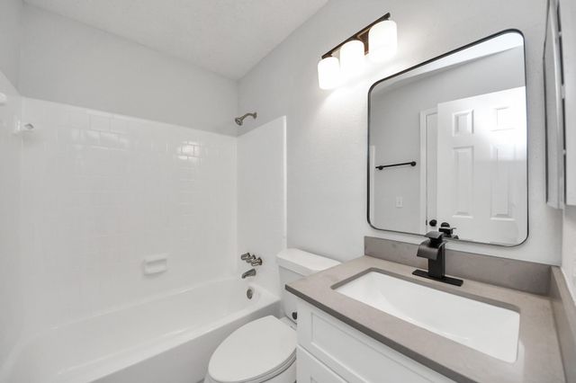 5546 Santrey Drive, Houston, TX 77084