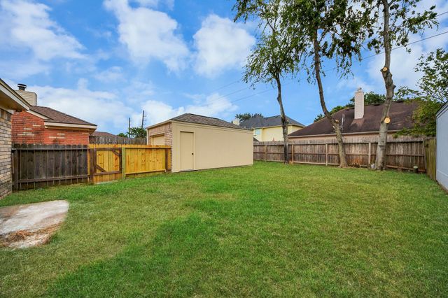 5546 Santrey Drive, Houston, TX 77084