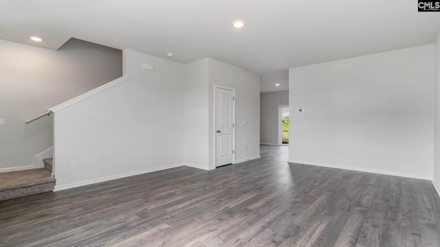 521 Edgetree Drive, Hopkins, SC 29061
