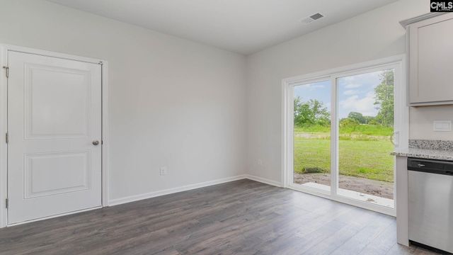 521 Edgetree Drive, Hopkins, SC 29061