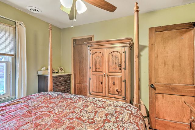 404 Market Street, Rogersville, TN 37857